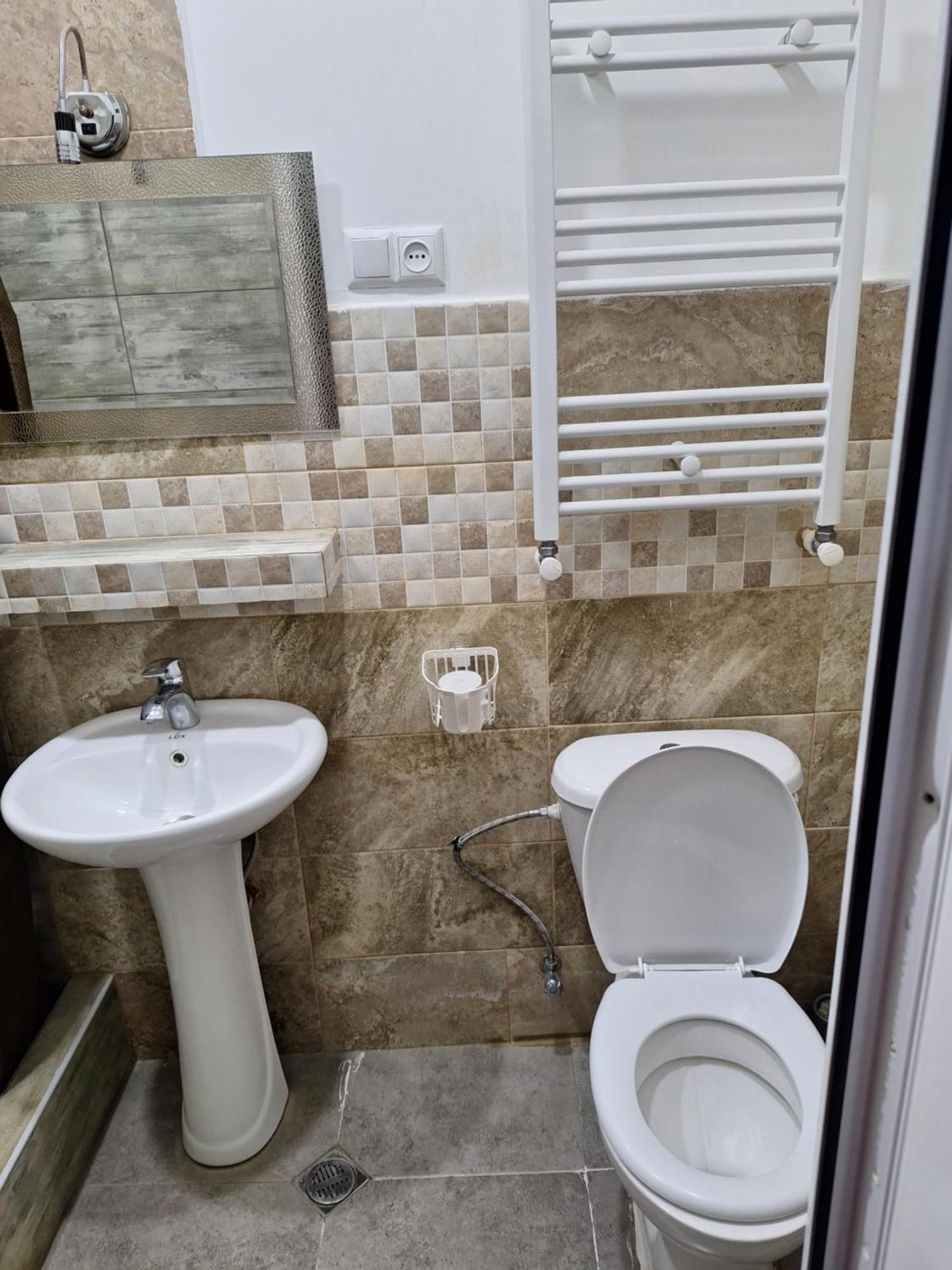 Guest House 15A Kutaisi Exterior foto
